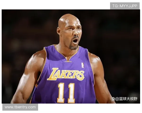 NBA球星卡尔·马龙的身高和个人资料是怎样的